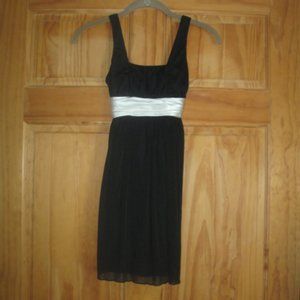 Girls City Triangles Black with White Tie Dress